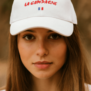 casquette blanche la campagne